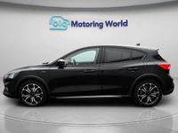 Used Ford Focus Active X 123 HP (90 kW) 2021 Black Hatchback