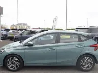 Used Hyundai i20 Advanced 101 HP (74 kW) 2024 Green Hatchback