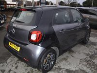 Used Smart ForFour Premium 71 HP (52 kW) 2017 Grey Hatchback