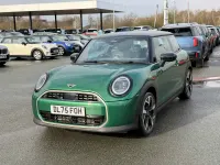 Ny Mini Cooper Exclusive 2026 Grön Halvkombi