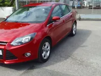 Used Ford Focus Zetec 2013 Red Hatchback