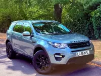 Used Land Rover Discovery Sport SE 180 HP (132 kW) 2015 Green/silver SUV