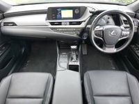 used Lexus ES300H 2.5 4dr CVT