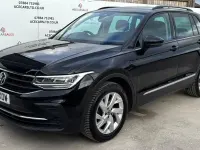 Begagnad VW Tiguan Life 150 HK (110 kW) 2020 Svart SUV