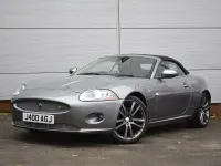 Usado Jaguar XK 300 CV (220 kW) 2006 Gris Descapotable