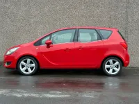 Used Vauxhall Meriva 2016 Red MPV