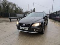 Used Volvo XC70 SE 220 HP (161 kW) 2015 Black Estate