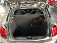Usado Mini Cooper Classic 136 CV (100 kW) 2020 Plateado Utilitario