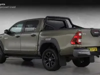 Used Toyota HiLux 204 HP (150 kW) 2023 Bronze Pickup