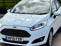 Used Ford Fiesta Titanium 101 HP (74 kW) 2015 White Hatchback