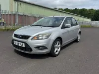 Used Ford Focus Zetec 98 HP (72 kW) 2010 Silver Hatchback