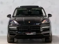 Usado Porsche Cayenne 2023 Preto SUV