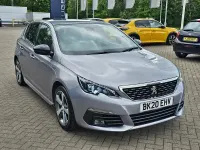 Usado Peugeot 308 GT-line 130 HP (95 kW) 2020 Cinzento Citadino