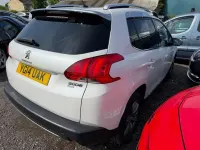 Używany Peugeot 2008 Allure 92 KM (67 kW) 2014 Biały SUV