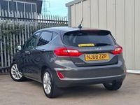 Used Ford Fiesta Titanium 100 HP (73 kW) 2018 Grey Hatchback