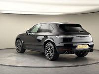 Used Porsche Macan 380 HP (279 kW) 2021 Jet black SUV