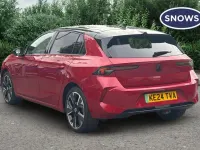 Używany Vauxhall Astra Ultimate 114 kW (156 KM) 2024 Czerwony Hatchback