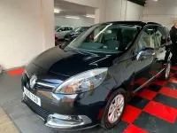 Begagnad Renault Scénic III Dynamique 110 HK (80 kW) 2016 Svart Minibuss