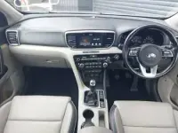Begagnad Kia Sportage Platinum Edition 130 HK (95 kW) 2019 Silver SUV