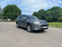 Used Mitsubishi Outlander P-HEV 2014 Grey SUV