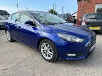 Used Ford Focus Zetec 2016 Blue Hatchback