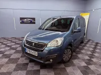 Second-hand Peugeot TePee Active 100 CP (73 kW) 2015 Albastru Monovolum