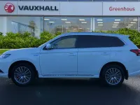 Used Mitsubishi Outlander P-HEV Plus 2020 White Estate