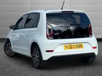 Begagnad VW up! Black Edition 65 HK (47 kW) 2022 Vit Halvkombi