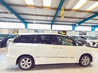 Used Toyota Estima 2026 White MPV