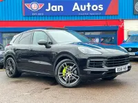 Used Porsche Cayenne 462 HP (339 kW) 2018 Black SUV