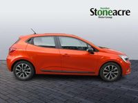 Gebraucht Renault Clio V Evolution 143 PS (105 kW) 2023 Orange Kleinwagen