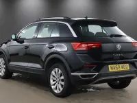 Used VW T-Roc SE 115 HP (84 kW) 2018 Black SUV