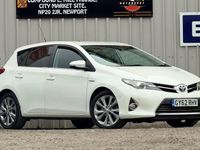 Used Toyota Auris Hybrid 136 HP (100 kW) 2012