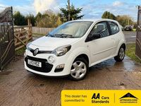 Used Renault Twingo Dynamique 2013 White Hatchback