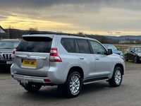Używany Toyota Land Cruiser 2014 Srebrny Kombi