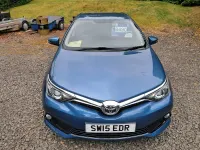 Used Toyota Auris 116 HP (85 kW) 2015 Blue Hatchback