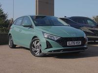 Used Hyundai i20 Advanced 101 HP (74 kW) 2025 Green Hatchback