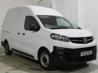 Used Vauxhall Vivaro S 100 HP (73 kW) 2023 White MPV