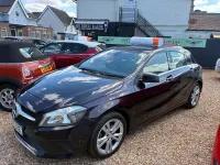 Used Mercedes A180 109 HP (80 kW) 2015 Mauve/purple Hatchback