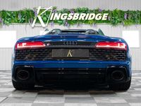 Used Audi R8 Spyder Performance 562 HP (413 kW) 2022 Blue Cabriolet