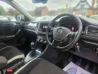Usado VW T-Roc SEL 150 HP (110 kW) 2018 Prateado SUV