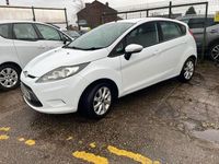 Usado Ford Fiesta Style 59 HP (43 kW) 2009 Branco Citadino