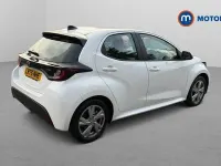 Used Toyota Yaris 116 HP (85 kW) 2025 White Hatchback