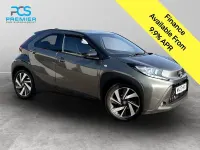 Used Toyota Aygo X 71 HP (52 kW) 2023 Green SUV