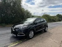 Used Renault Captur Dynamique 90 HP (66 kW) 2015 Black SUV