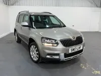 Used Skoda Yeti Business Line 110 HP (80 kW) 2017 Beige SUV