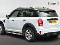 Used Mini Cooper Countryman 134 HP (98 kW) 2017 White SUV