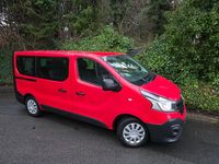 Used Renault Trafic Business 2018 Red MPV