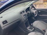 Used VW Polo Match 90 HP (66 kW) 2016 Blue Hatchback