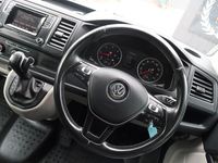 Second-hand VW Transporter Highline 150 CP (110 kW) 2018 Gri Van